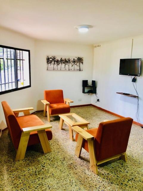 Casa Hotel Palmas Del Estadio 2 Medellín Zewnętrze zdjęcie