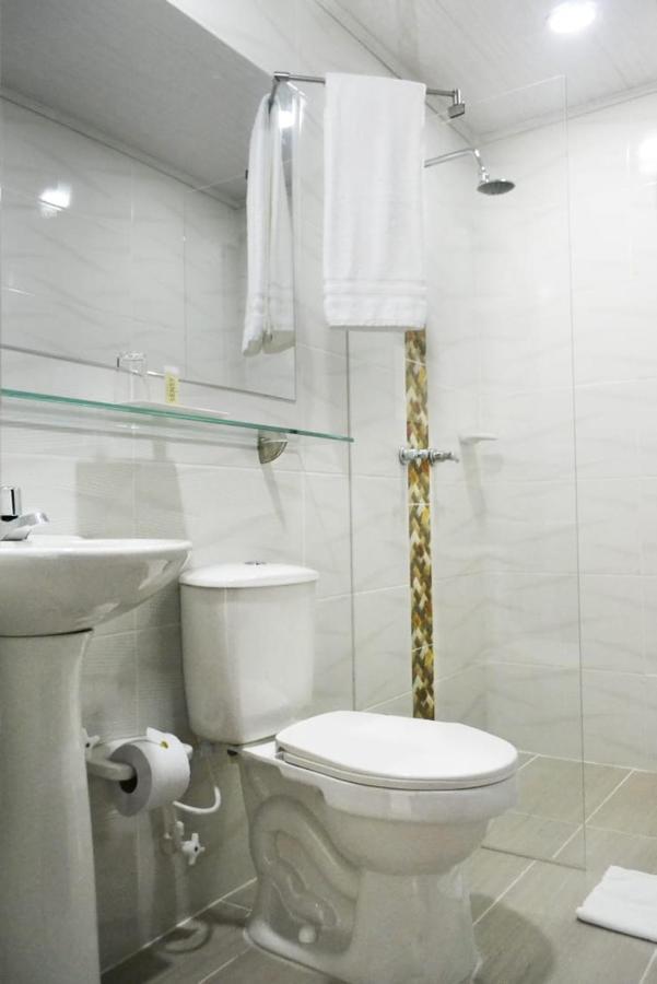 Casa Hotel Palmas Del Estadio 2 Medellín Zewnętrze zdjęcie